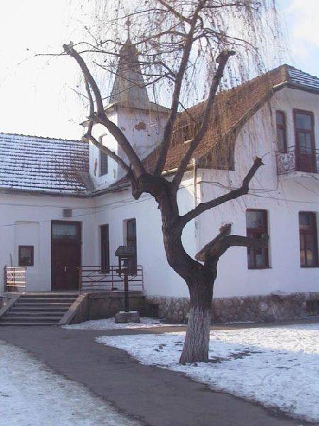 Megvenné Sepsiszentgyörgy az idén bezárt intézmény épületét