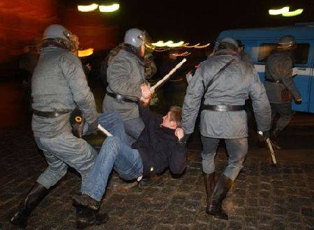„Hadiállapot” Lengyelországban