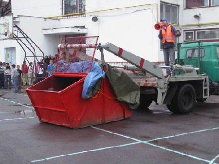 Szelektálásra szoktatnák a lakosságot