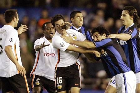 BL: verekedős Inter-búcsú, kiesett a címvédő