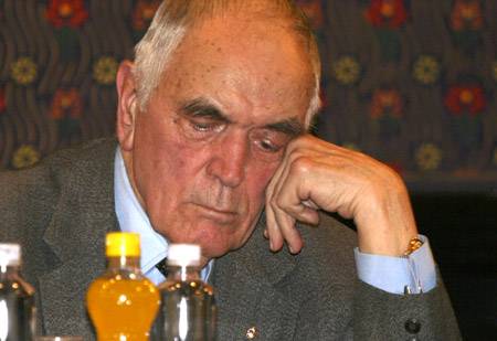 „A magyarok ártanak ”