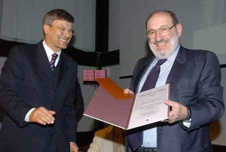 Umberto Eco az idei szemle díszvendége