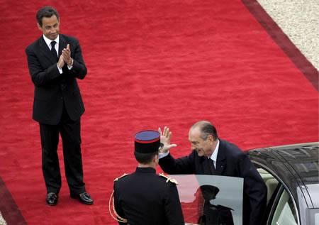 Beiktatták Sarkozyt