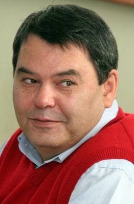 Elhunyt Ralu Filip
