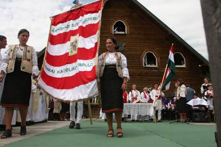 Elbúcsúztatták a pusztinai végzősöket