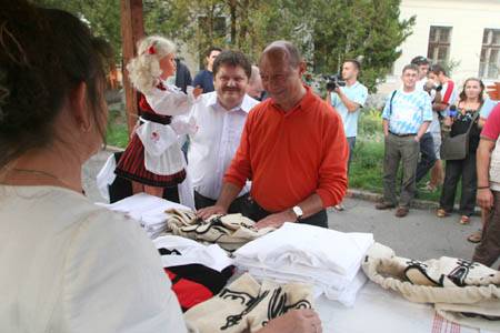 Băsescu a székely sokadalomban