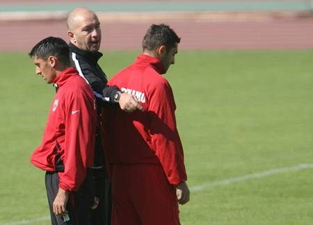 Lázadás a szurkolók ellen