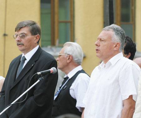 Testreszabott kérdőívek?