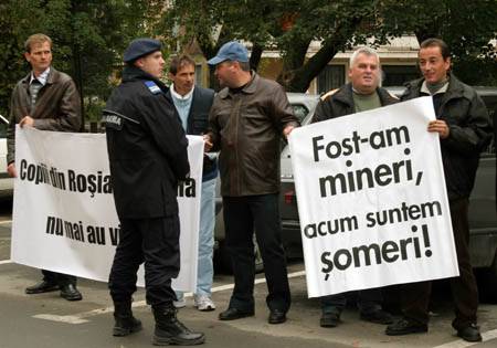 Tiltakoznak a verespataki bányászok