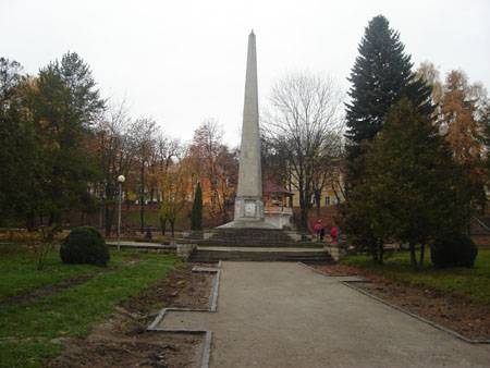 Ujjat húznak az orosz medvével?