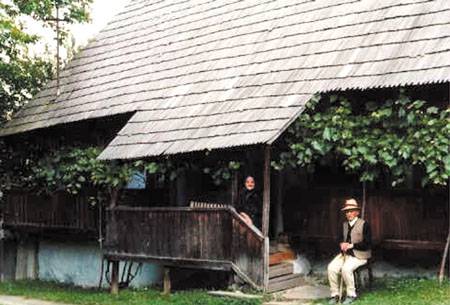 Márkanév: Székely ház