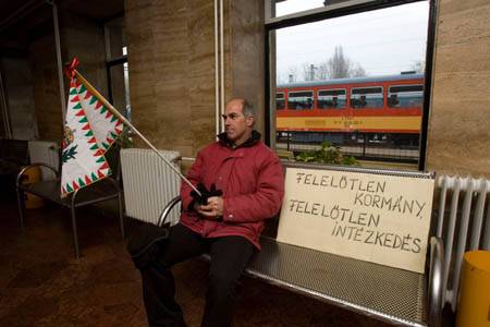 Megbénult az ország