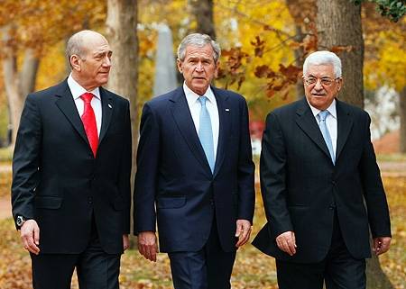 Vitatott konferencia