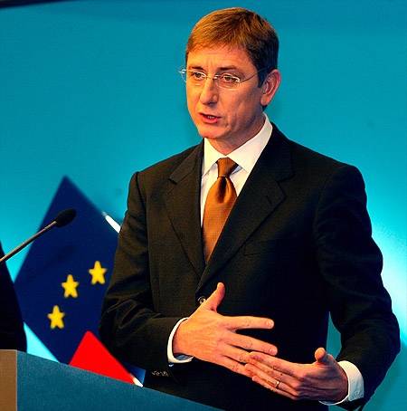 Nyugodt évet ígérnek 