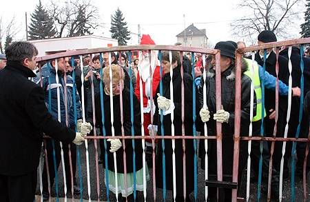 „Virágsorompó” a határon