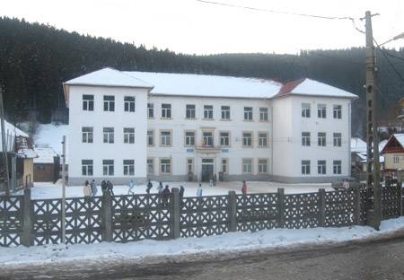 Megújul az iskola