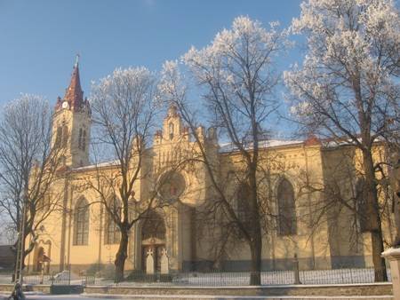 A gyergyócsomafalvi templom