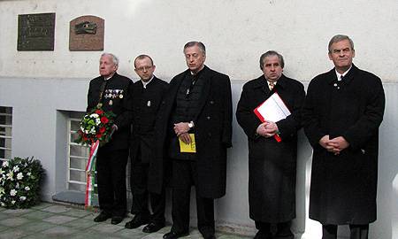 A kommunizmus áldozataira emlékeztek
