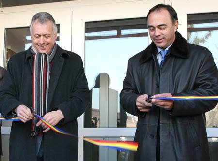 Létrejött a román koalíció