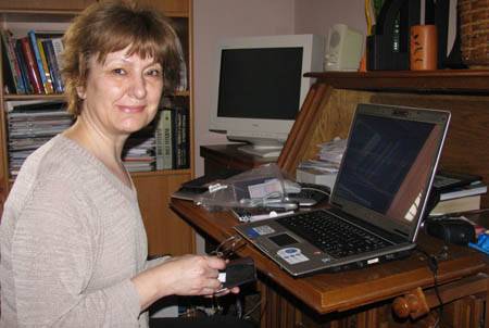 Gazdájánál a laptop