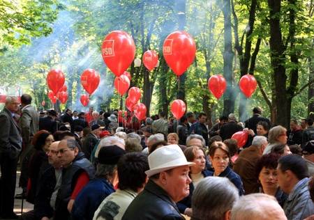 Kezdődik a kampány