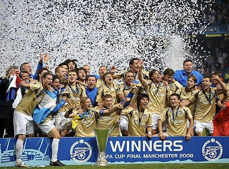 Itt balhé, ott vodka