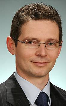 Elvárásokhoz igazodna