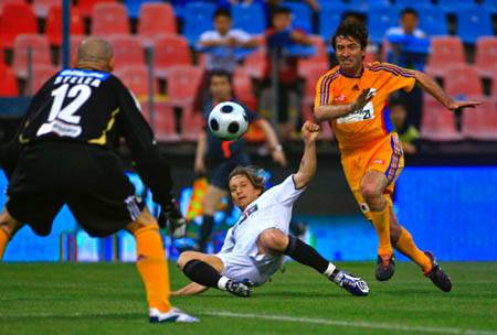 Figóék legyőzték a román sztárokat