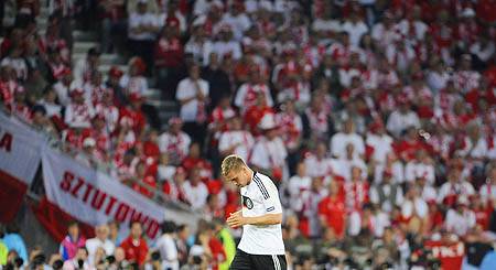 Nem kegyelmezett Podolski „német fele”