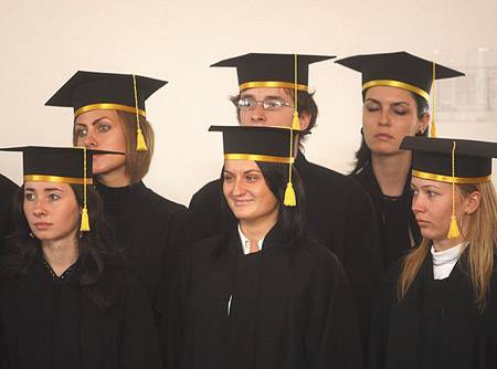 Viszontlátásra az impresszumban