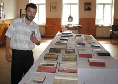 Biblia mellé ingyenkenyér