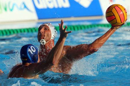 A szerbekkel csatáznak a magyarok