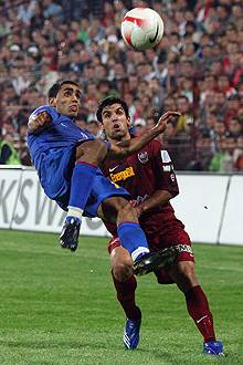 Semedo a „családja” ellen