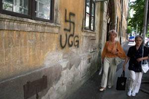 Válságot gerjeszt Voiculescu múltja