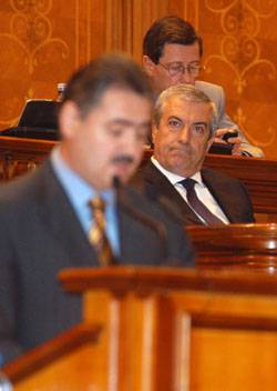 Megbukhat a Tãriceanu-kormány
