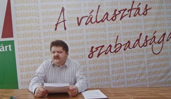 Szász Jenő pálfordulása: RMDSZ-szavazatra buzdít az MPP volt elnöke