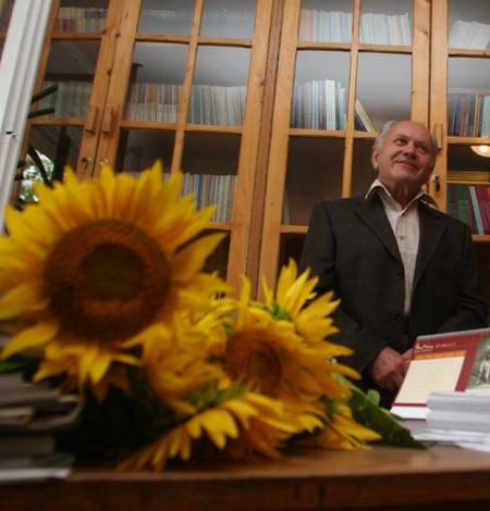 Kántor Lajos irodalomtörténész, fi lológus, kritikus
gazdag szellemi örökséget hagyott hátra •  Fotó: Ifj. Haáz Sándor
