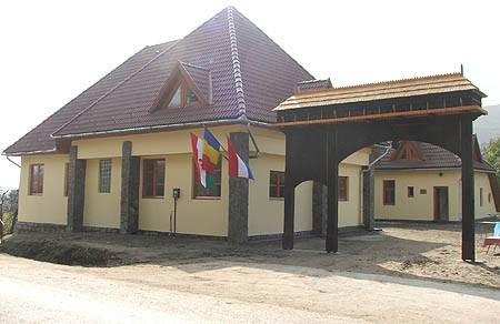 &bullet;  Fotó: A szerző felvétele