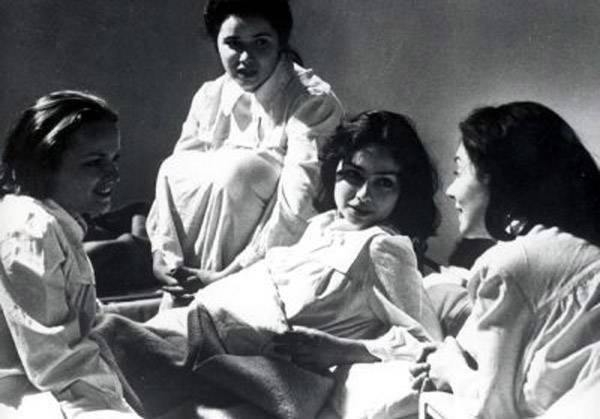 Mozifilmet készítenek az Abigélből