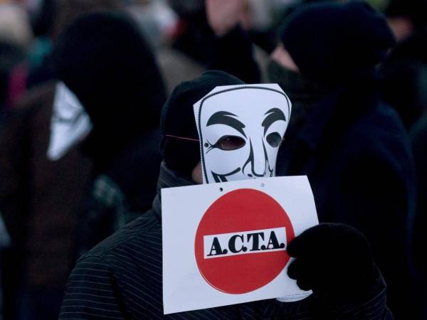 ACTA-ellenes tüntetés Erdély-szerte 