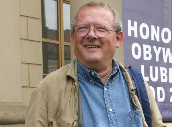 Adam Michnik: Orbán győzelme elsősorban Magyarországra nézve veszélyes