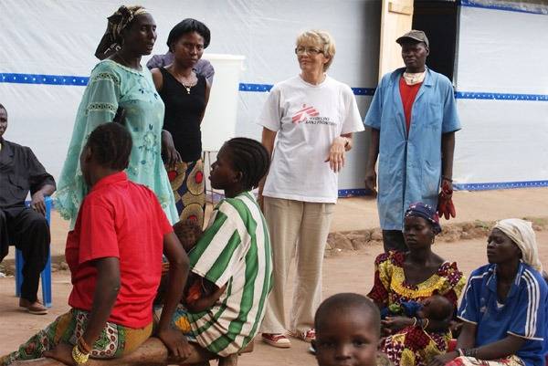 Gyermekéletmentés Afrikában - interjú a marosvásárhelyi Pongrácz Máriával