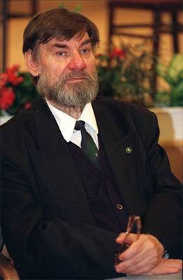 In memoriam Lászlóffy Aladár (1937-2009)