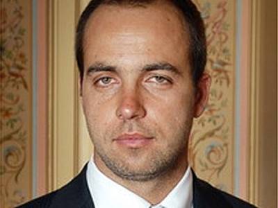 Lakások és telkek árverésére szakosodott egy aukciós ház
