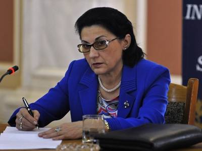 Bírálja miniszterét a PSD a Spiru Haret-botrány miatt 