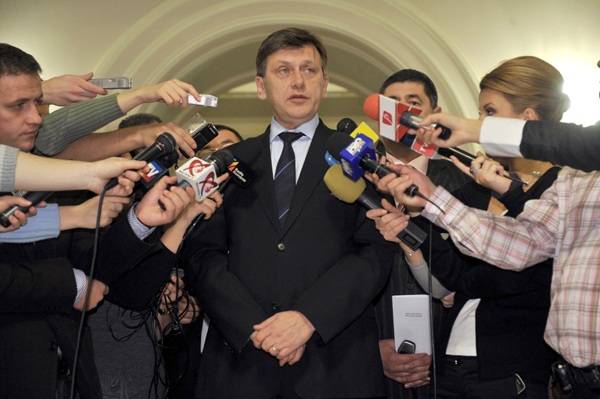 Hivatalosan is koalíciót ajánlottak Crin Antonescu alakulatának a demokraták