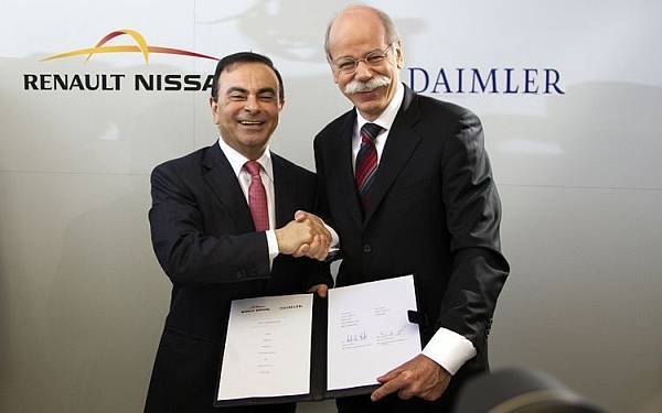 Együttműködik a Daimler, a Nissan és a Renault 