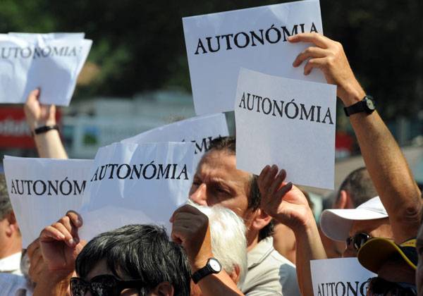 Autonómiát kérnek a székelyek