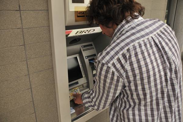 Derűlátóbb idén a romániai lakosság