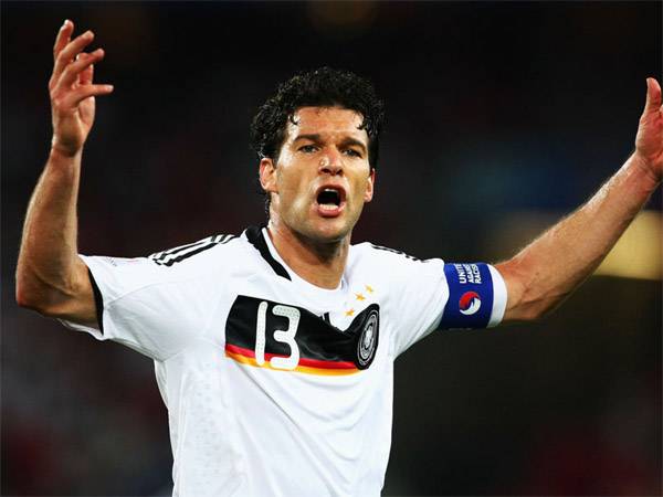  Ballack megsértődött